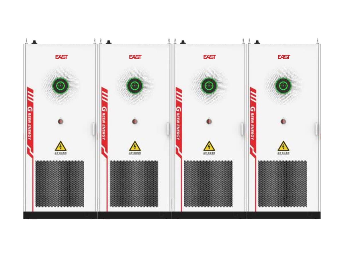EAST EASS125k/261kWh-C liquid-cooled C&I cabinets, four in a row